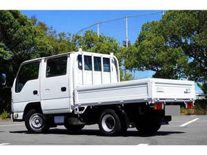 Elf Double Cab_2