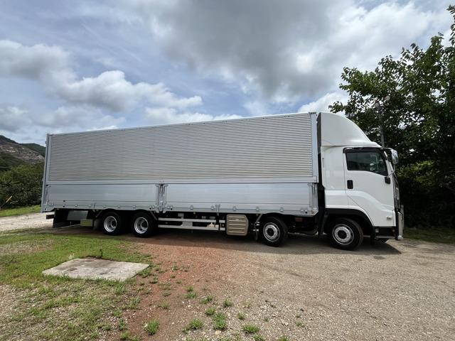 ISUZU Giga Aluminum Wing QKG-CYJ77B 2017 630,000km