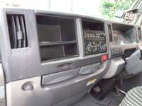 ISUZU Elf Garbage Truck BDG-NKR85A 2009 105,000km_18