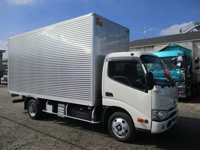 HINO Dutro Aluminum Van 2RG-XZU655M 2022 2,000km