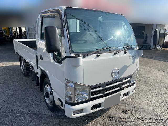 MAZDA Titan Flat Body TKG-LHS85A 2013 134,000km