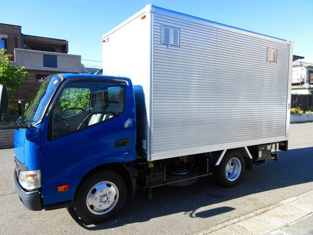 TOYOTA Dyna Aluminum Van TKG-XZU605 2014 5,000km