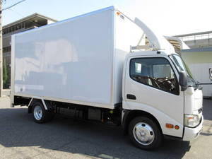 Dyna Aluminum Van_1