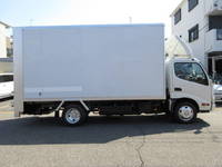 TOYOTA Dyna Aluminum Van TKG-XZU655 2013 128,000km_5