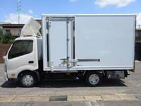 HINO Dutro Reefer Van TKG-XZU700M 2014 113,000km_3