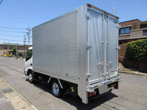 Dyna Aluminum Van_2