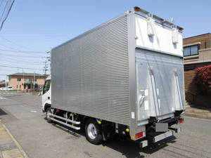 Dutro Aluminum Van_2