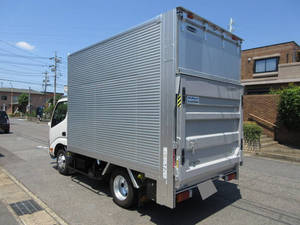 Dyna Aluminum Van_2