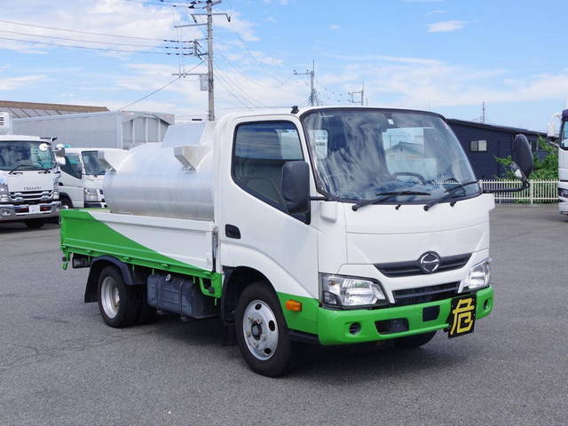 HINO Dutro Tank Lorry TKG-XZU605M 2017 66,000km