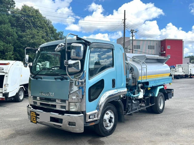 ISUZU Forward Tank Lorry PKG-FRR90S2 2009 570,540km