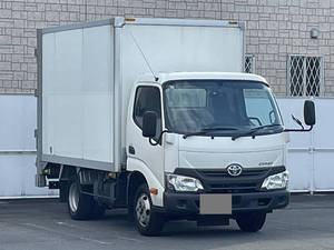 TOYOTA Dyna Panel Van TKG-XZU605 2016 169,000km_1