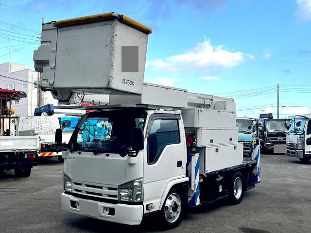 ISUZU Elf Cherry Picker SKG-NKR85YN 2012 72,784km