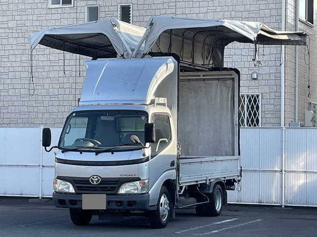 TOYOTA Toyoace Covered Wing BDG-XZU338 2008 125,000km