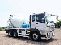 ISUZU Giga Mixer Truck LKG-CXZ77AT 2012 206,000km_3