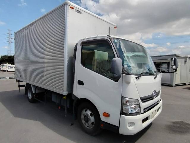 HINO Dutro Aluminum Van TKG-XZU710M 2015 192,000km