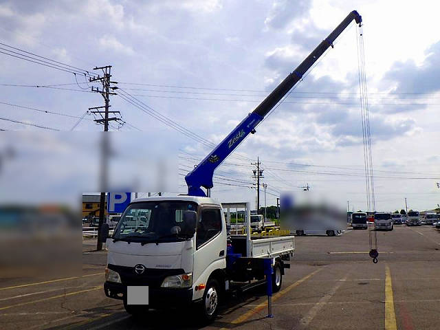 HINO Dutro Truck (With 4 Steps Of Cranes) SKG-XZU650M 2012 85,000km