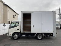 TOYOTA Dyna Panel Van TPG-XZU605 2017 157,000km_32