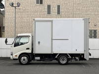 TOYOTA Dyna Panel Van TPG-XZU605 2017 157,000km_5