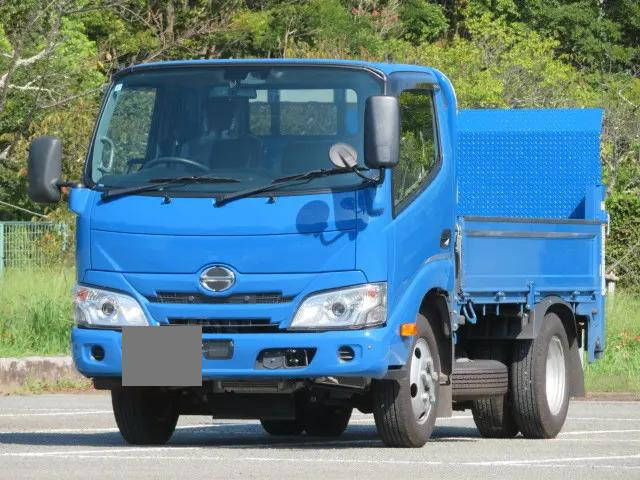 HINO Dutro Flat Body 2KG-XZU605M 2024 6,000km