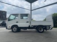 HINO Dutro Double Cab TKG-XZU605M 2017 98,000km_5