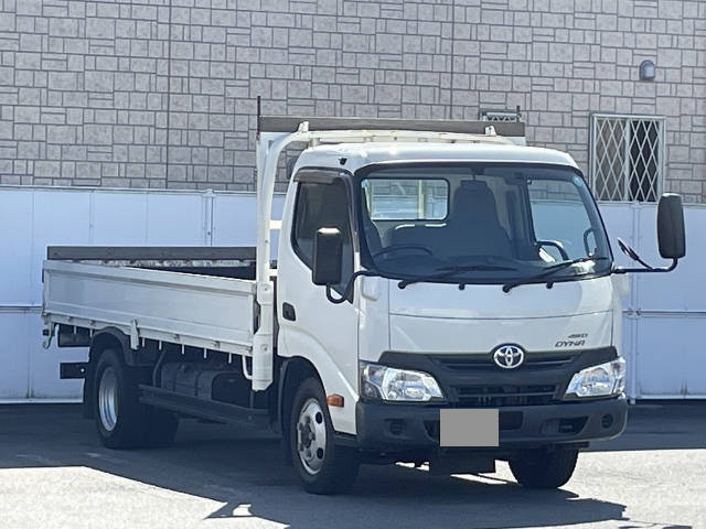 TOYOTA Dyna Flat Body TKG-XZU695 2016 115,000km