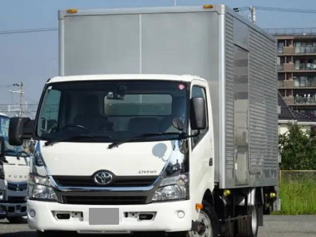 TOYOTA Dyna Aluminum Van TPG-XZU712 2018 111,682km