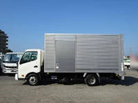 TOYOTA Dyna Aluminum Van TPG-XZU712 2018 111,682km_3