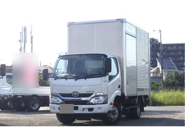 TOYOTA Dyna Aluminum Van TPG-XZU605 2018 130,215km