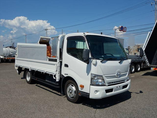 HINO Dutro Flat Body TKG-XZU710M 2017 82,000km