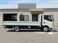 HINO Dutro Flat Body 2KG-XZU710M 2024 1,000km_4