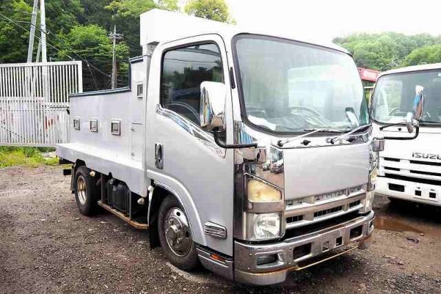 ISUZU Elf Live Fish Carrier Truck BKG-NMR85AN 2011 275,332km