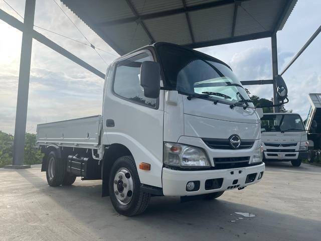 HINO Dutro Flat Body SKG-XZU605M 2011 114,000km