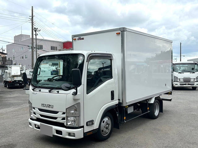 ISUZU Elf Reefer Van TRG-NLR85AN 2019 56,376km