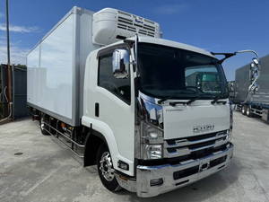 Forward Refrigerator & Freezer Truck_1