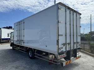 Forward Refrigerator & Freezer Truck_2