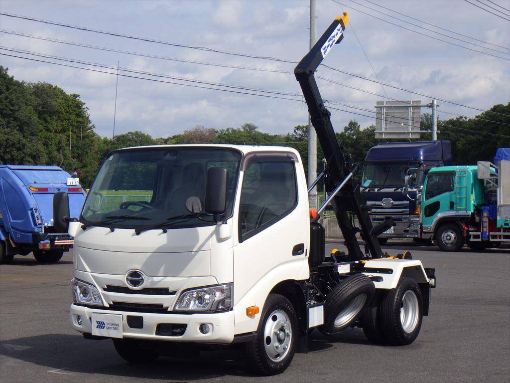 HINO Dutro Container Carrier Truck 2RG-XZU605M 2023 1,000km