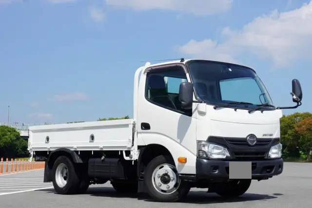 HINO Dutro Flat Body TPG-XZC605M 2018 29,941km