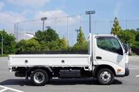 HINO Dutro Flat Body TPG-XZC605M 2018 29,941km_8