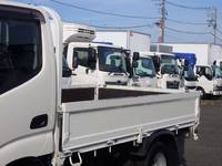 HINO Dutro Flat Body 2RG-XZC605M 2022 19,000km_6