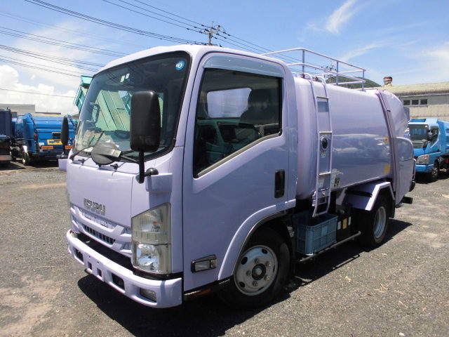 ISUZU Elf Garbage Truck TPG-NMR85N 2016 79,549km