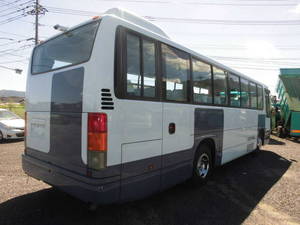 Melpha Bus_2