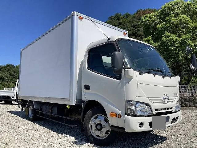 HINO Dutro Panel Van TPG-XZU655M 2018 45,777km