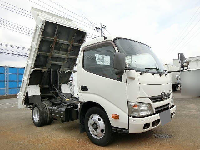 TOYOTA Dyna Dump TKG-XZU620D 2013 70,000km