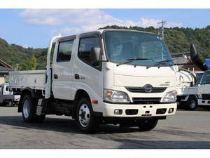 HINO Dutro Double Cab TKG-XZU685M 2015 73,000km_1