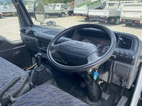 ISUZU Elf Flat Body KR-NKR81EA 2003 46,681km_14