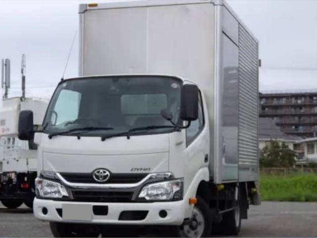 TOYOTA Dyna Aluminum Van TPG-XZU605 2017 133,065km