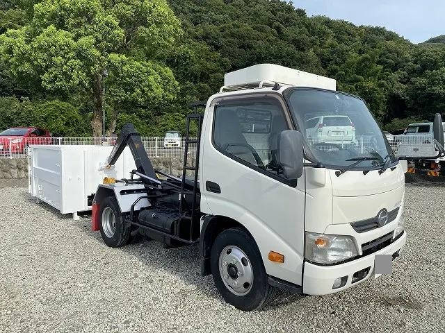 HINO Dutro Container Carrier Truck TKG-XZU600X 2015 21,428km