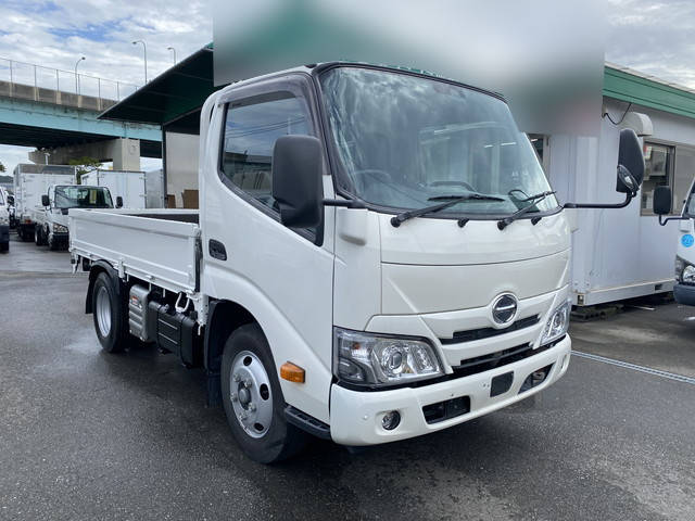 HINO Dutro Flat Body 2RG-XZU605M 2019 51,000km