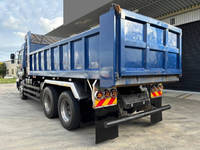 ISUZU Giga Dump QKG-CYM77AM 2013 585,000km_4