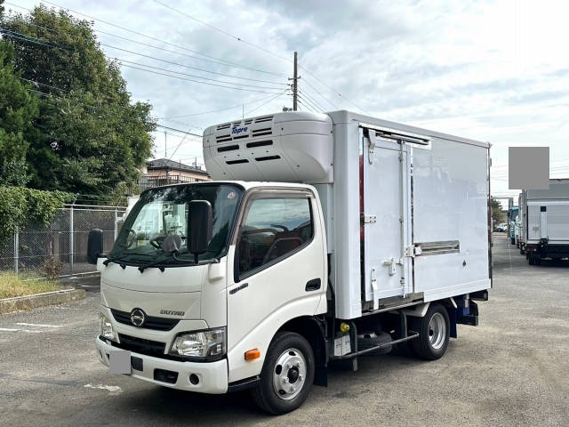 HINO Dutro Refrigerator & Freezer Truck TKG-XZC605M 2018 33,931km